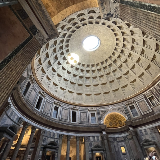 Exploring the Eternal City: A Journey Through Ancient Rome