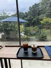 넓고 웅장한 초 대형 감성카페 바우어 🌲🌳