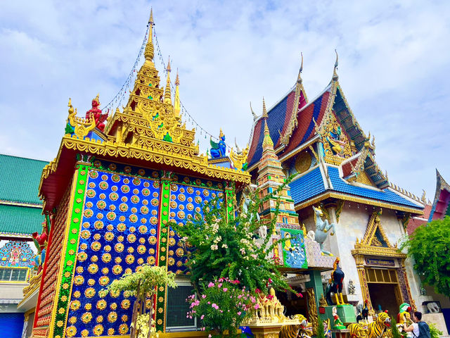 สักการะพระราหูวัดขุนจันทร์