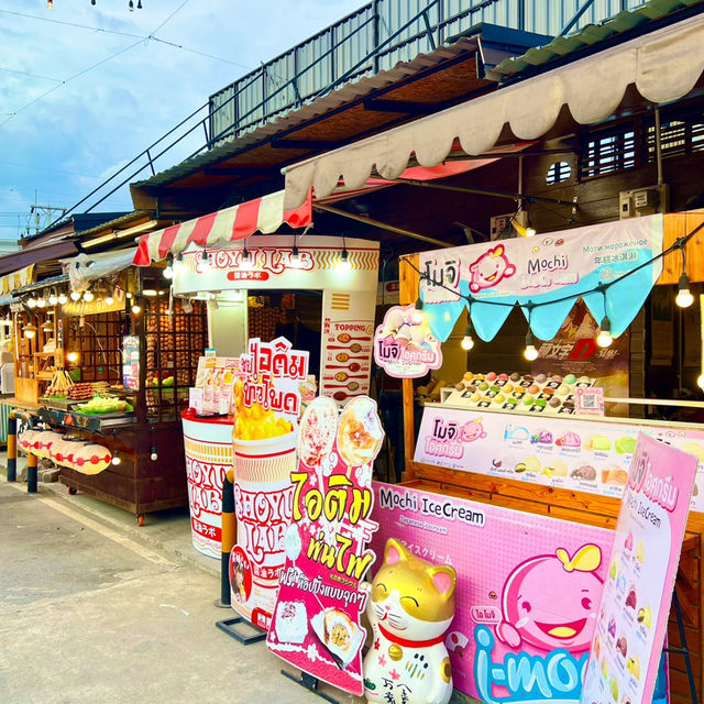 ตลาดปลา บางแสน
