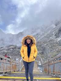 ภูเขาหิมะมังกรหยก (Jade Dragon Snow Mountain)