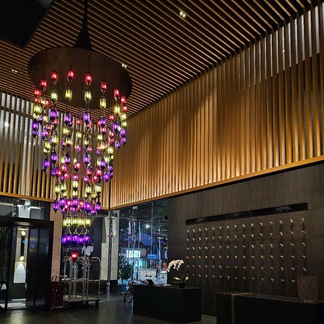 2PM Lounge: A Stylish Retreat at G Hotel Kelawai