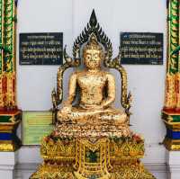 หลวงพ่อเพชร วัดท่าหลวง