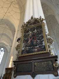 St. Mary’s Basilica: An Artistic Marvel in Gdańsk