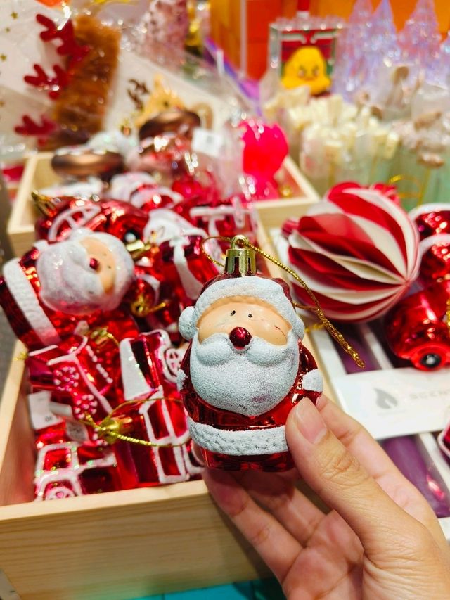 Finding Christmas Joy at U.JU