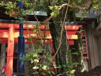 【花園稲荷神社】