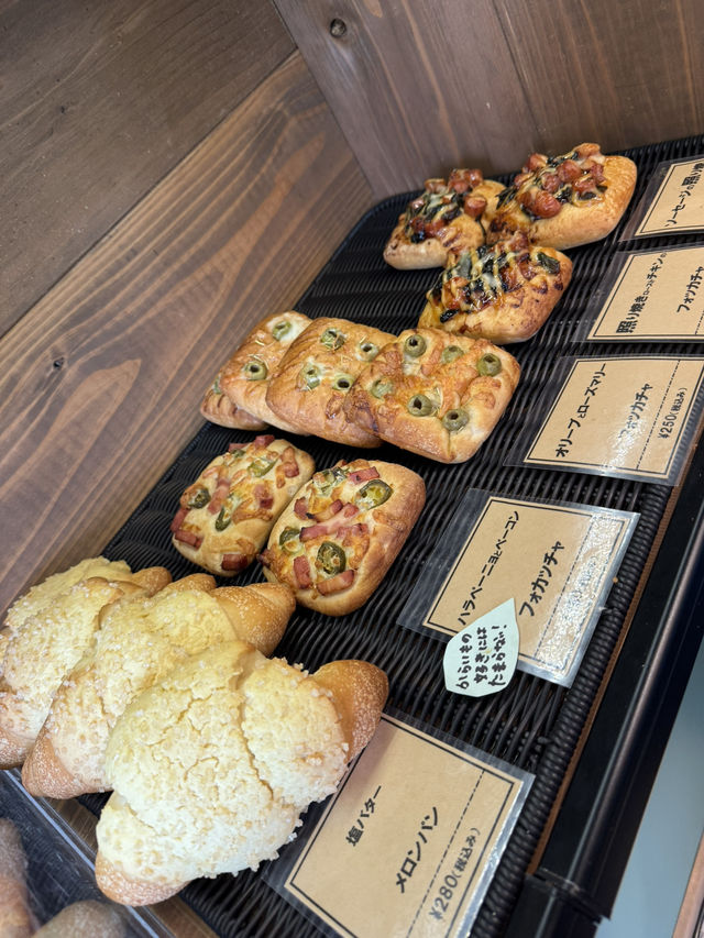 メニューが豊富な隠れベーカリーカフェ🥖