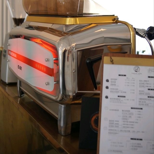 台灣花蓮_美味必訪Cabret Cafe_往返太魯閣必成美味費南雪