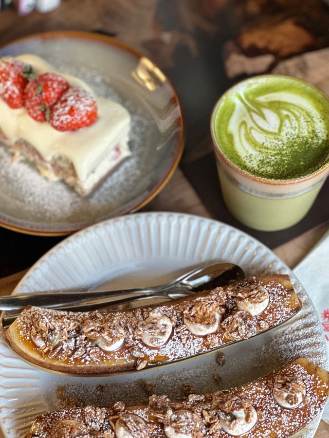 💕☘️용산 올딧세 동굴 컨셉의 카페