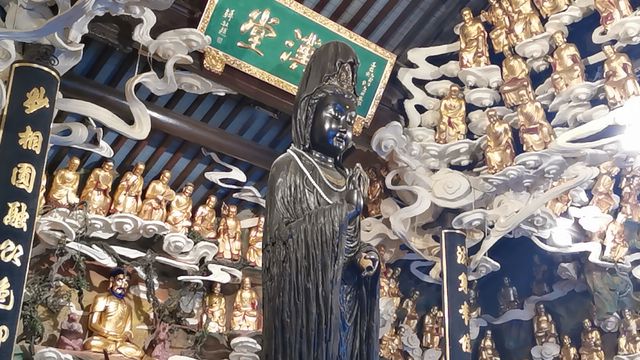Experience at Longhua Temple