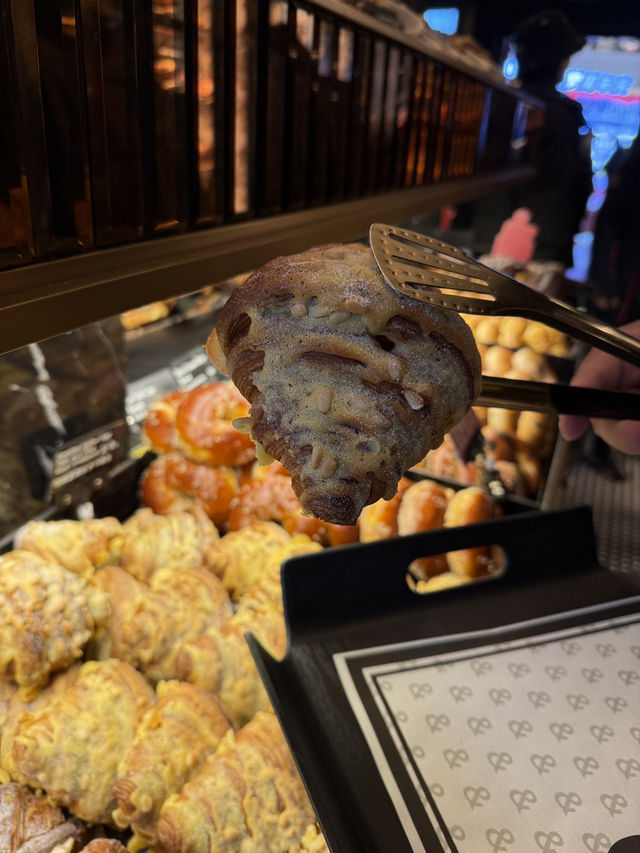 ร้านขนมปังสุดฮิต 🥯🥨🥐