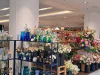Flowers and love, a perfect match at Enporium