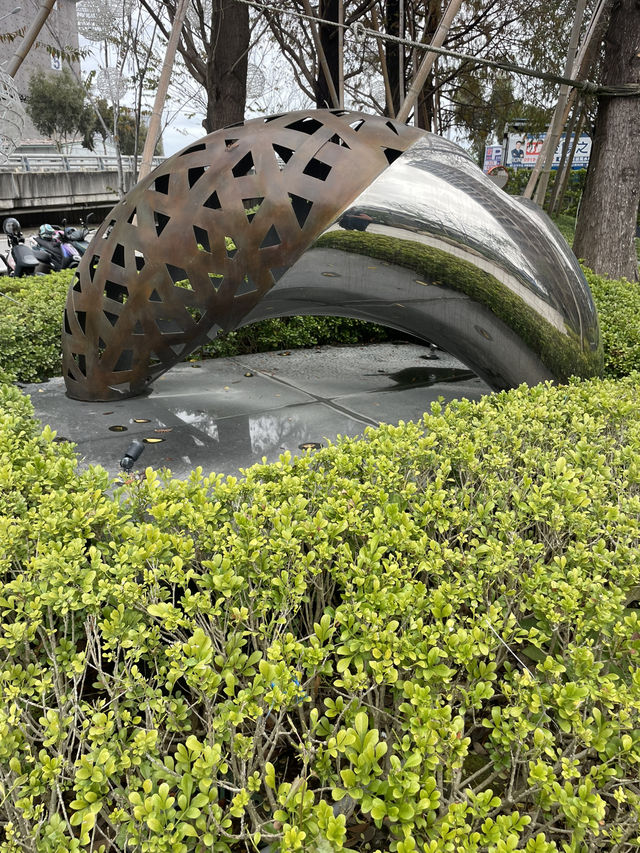 A walk in the park - The June mix park.