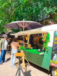 ร้านกาแฟ มุมลับผาแรด