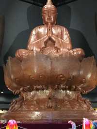 沖繩和平祈念公園：震撼心靈的歷史展館