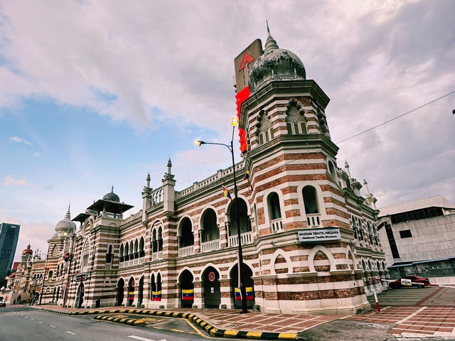 Architectural Elegance at the National Textiles Museum KL 🏛️