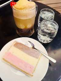 Afternoon Charm at Alun-Alun Surabaya & Sweet Delights at Zangrandi