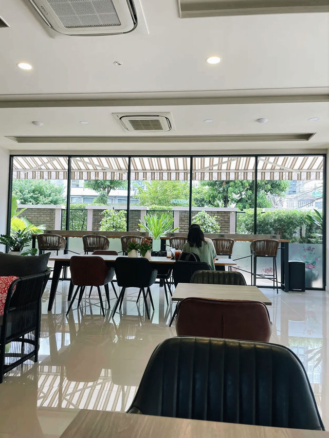 Café Nescafé Thonglor