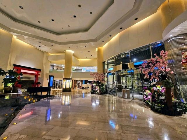 清新溫泉飯店，邊泡湯邊新賞大肚山夜景