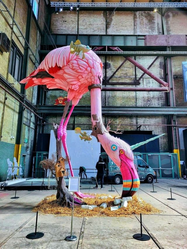 The NDSM Wharf, a must-visit hotspot for art & photography enthusiasts! 