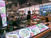 ราดหน้าอาหลิว สาขา LOFTER @ เซ็นทรัลชิดลม