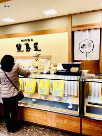 【神奈川県/鎌倉　明治生まれの鳩サブレー🐦本店限定鳩グッズ商品もかわいい】