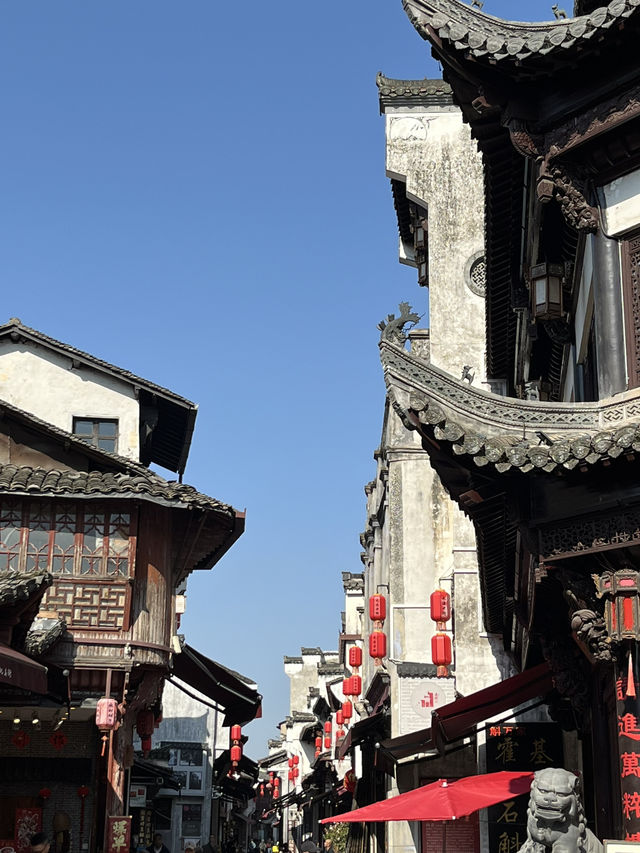 Huang Shan | The must visit old street in Huang Shan