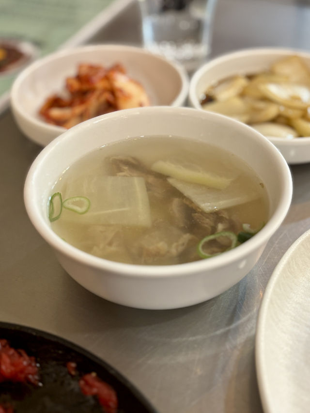 【韓国ソウル・広蔵市場】伝統の味と贅沢な料理が楽しめる「パッカネピンデトッ」