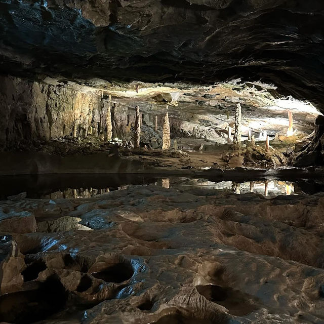 Dragon’s Lair Weekend: St. Beatus Caves & Lake Thun Adventures