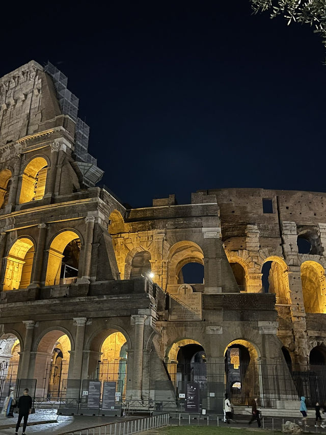 Colosseum: Step Into the Arena of Ancient Legends