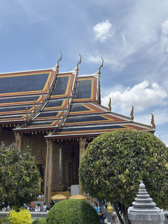 Sacred Serenity Amidst Thai Grandeur, A Spiritual Pause at Wat Phra Kaew