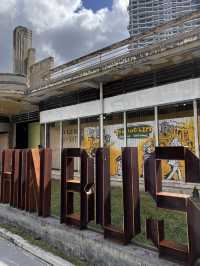 A Weekend at Hin Bus Depot Vintage Market – A Nostalgic Treasure Hunt