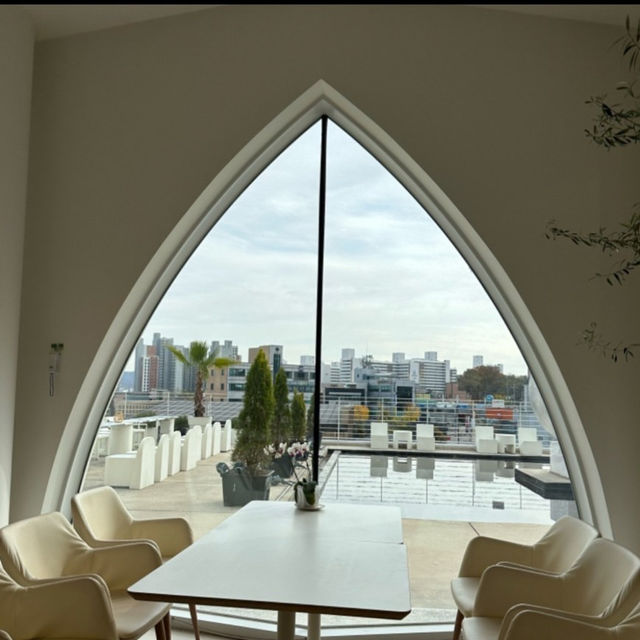 ベーカリーカフェル