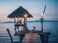 Blue Pearl Bar - Koh Mak บาร์กลางทะเล