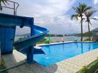 ร้านอาหารชายหาด แก่งกระจาน