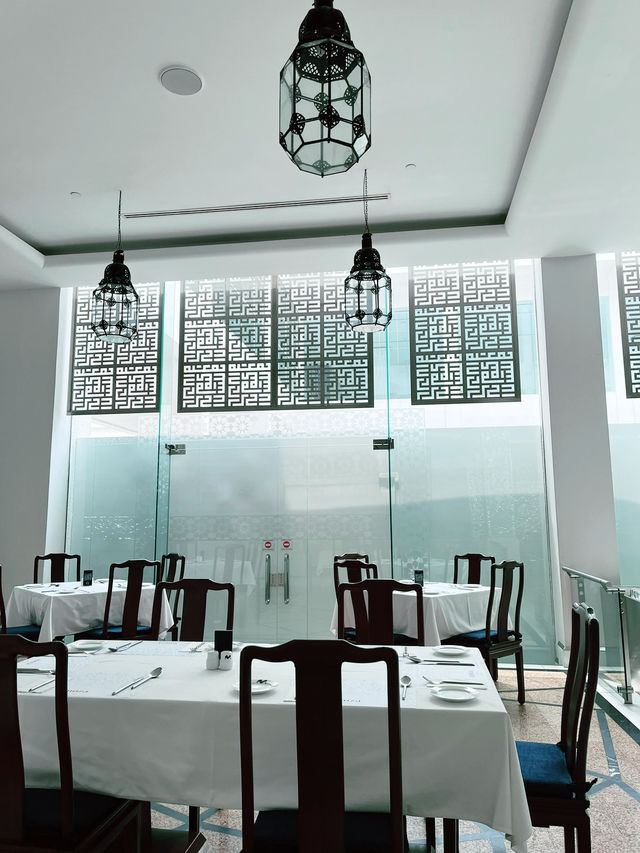 Day 2 Mid-Morning Pause: A Taste of Arabia at Moza Restaurant