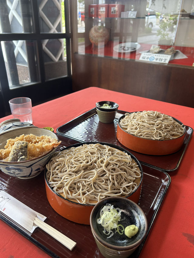 善光寺　誰でも参拝できる。