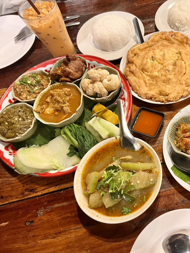 寺廟走透透＋泰北拼盤上桌！清邁清萊是端午連假的寶藏之地