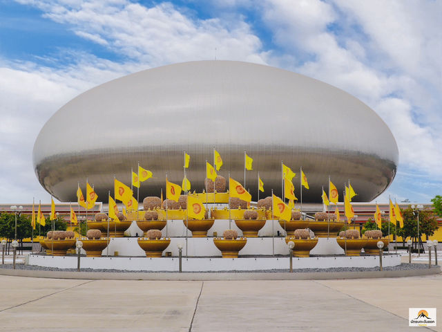 วัดพระพุทธแสงธรรม
