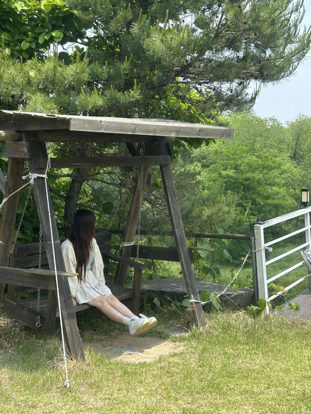 🌿 자연 속 온전한 쉼, 카페 레오나
