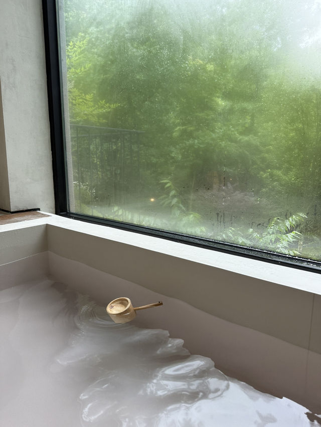 Where to Stay for Peace and Quiet Near Qingcheng Mountain