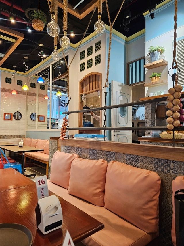 Isan@Arena อาหารอีสานฟิวชั่นสุดแซ่บ อิมแพคเมืองทอง