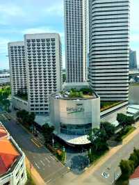 A Wonderful Vacation with Friends at Carlton Hotel Singapore - Stylish Comfort & Perfect Location. 