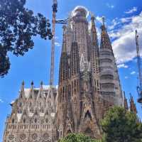 West Barcelona | Tips for Booking Tickets & Timing ⏰🎟️