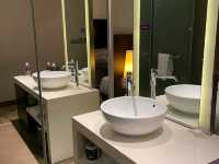 “Clarke Quay Comfort: Stylish Stay with Riverside Ease”