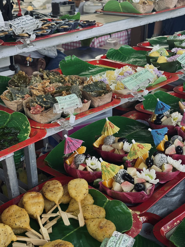 ตลาดจริงใจ ใครมาเชียงใหม่ไม่ควรพลาด !!!