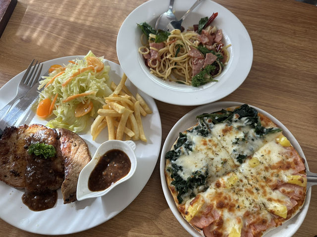 ร้านพิซซ่า โขงเจียม 