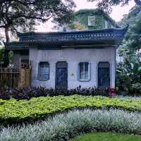 🏞️ "Zhangshan Park: Xiamen’s Green Oasis of History & Relaxation!