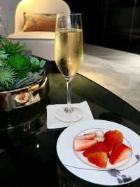 🏨 Prince Hotel Hong Kong – Spacious Comfort in the Heart of Tsim Sha Tsui 🌆