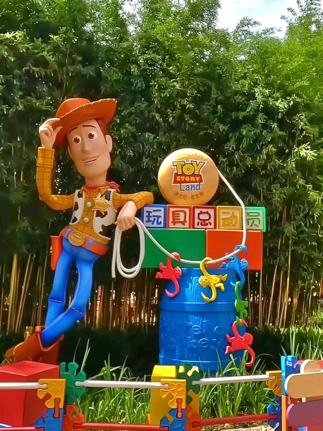 Toys come to life in Toy Story Land, Shanghai Disneyland